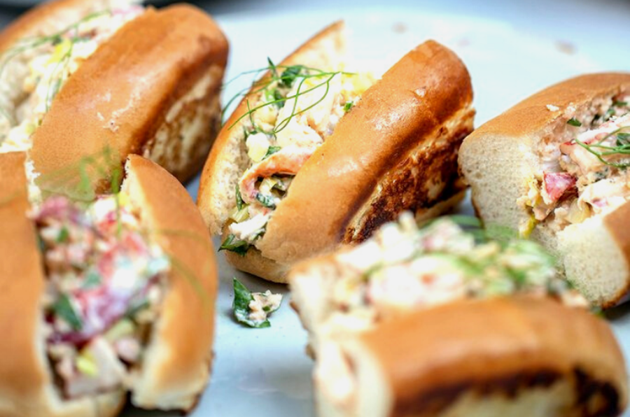 Scout’s Classic Lobster Roll (By Scout Canning)